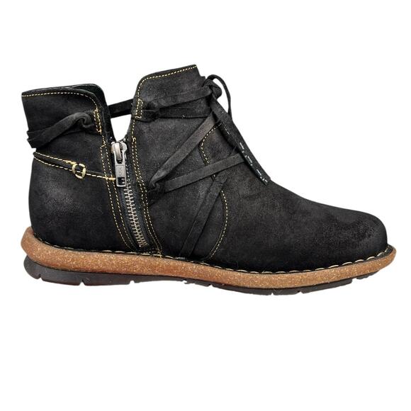 Born Women’s Tarkiln Black Distressed Ankle Boot Size US 9.5 - Picture 4 of 11
